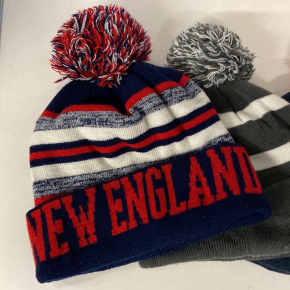 Lot of 3 New England Patriots Knit hats. - Picture 3 of 4